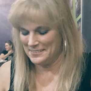 Meet your Posher, Michele